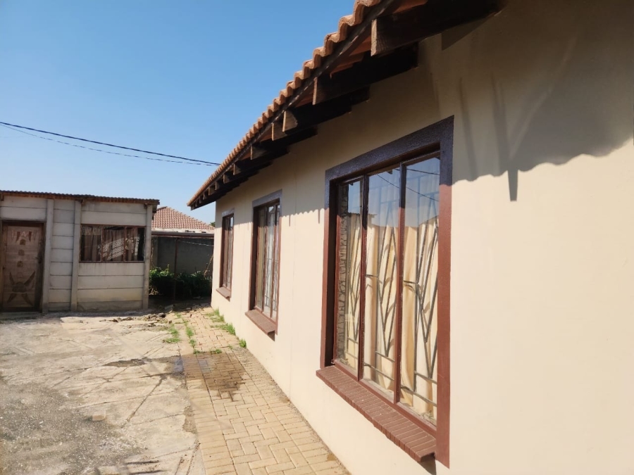 3 Bedroom Property for Sale in Boitekong North West
